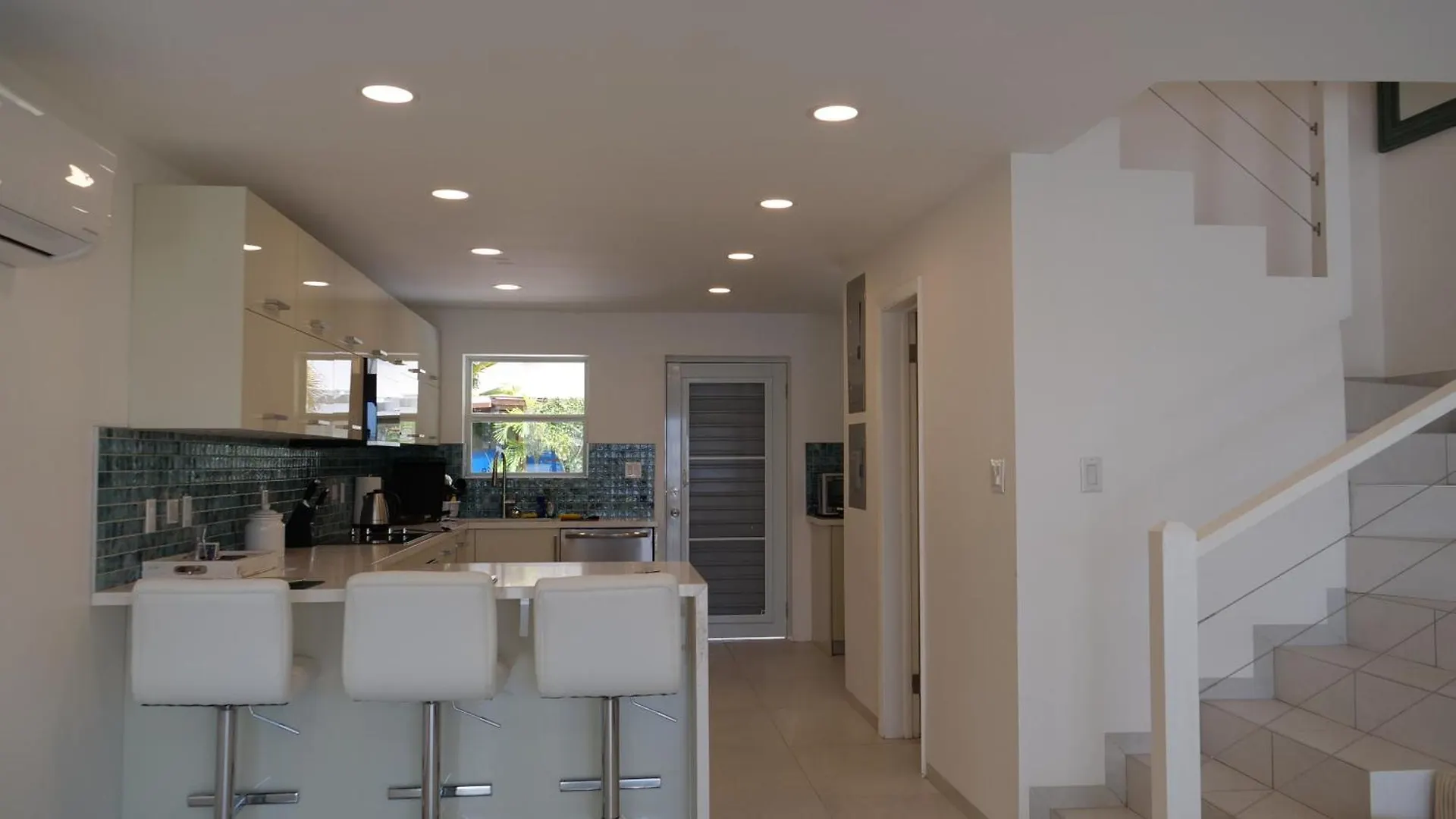 217B Jolly Harbour Antigua - Clearwater Villa