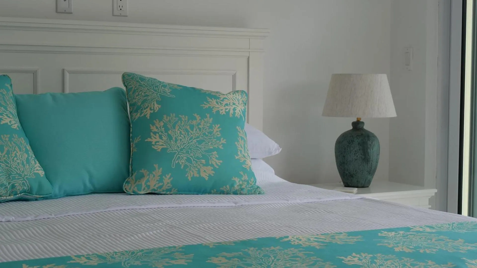 217B Jolly Harbour Antigua - Clearwater Villa